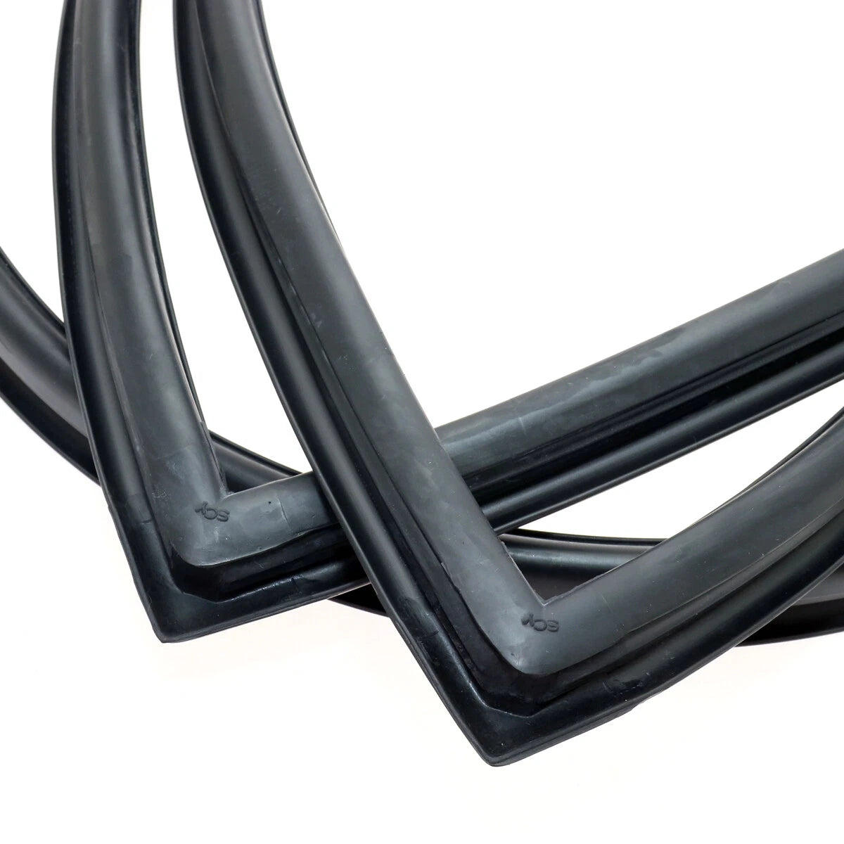 Front Windshield Weatherstrip for Nissan Datsun 520/521 1968-1973