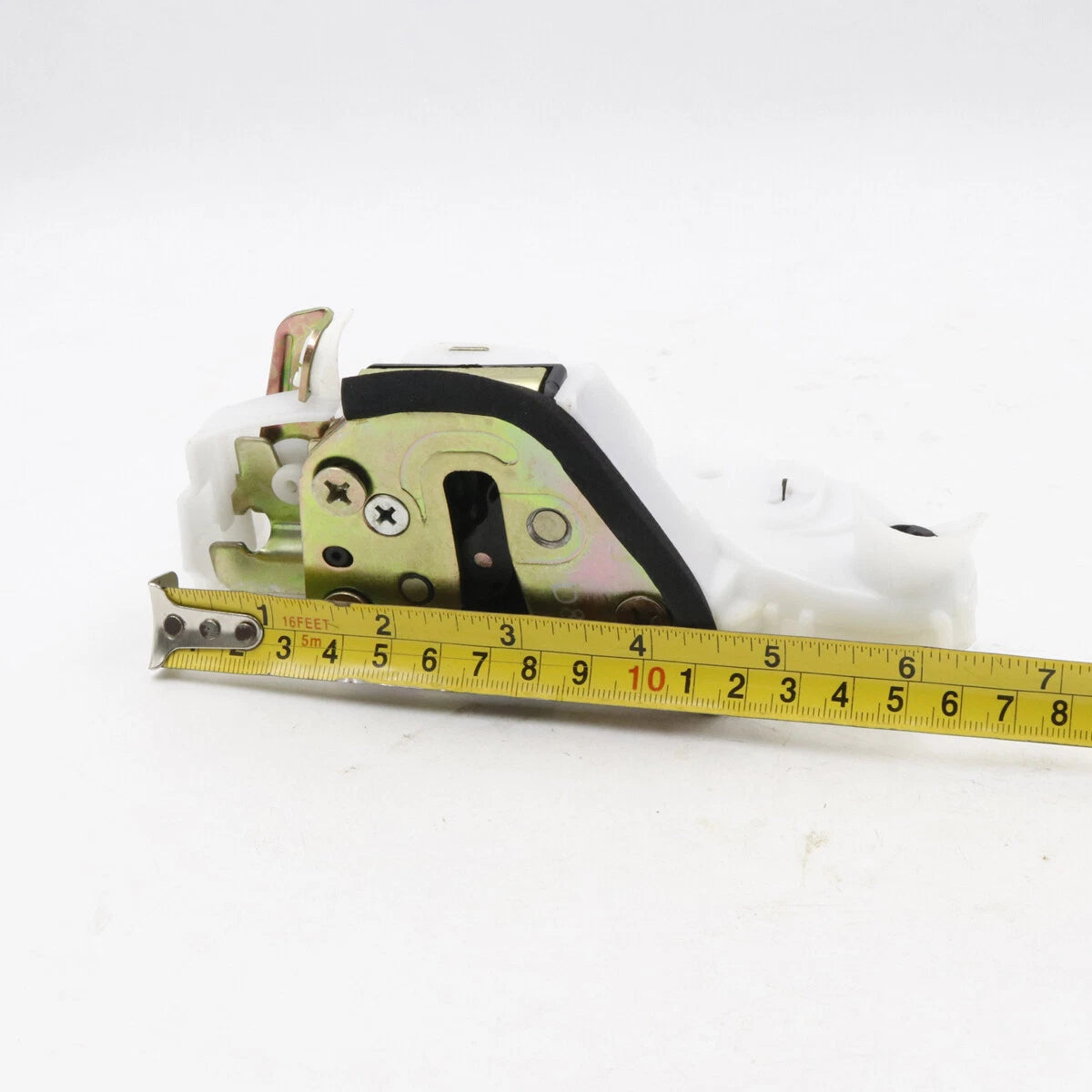Front Door Lock Latch for Toyota Hilux KUN10 KUN16 KUN25 TGN16 RHD