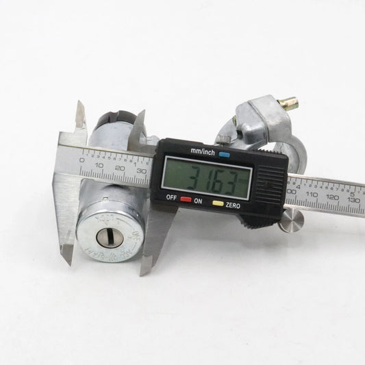Ignition Lock for Datsun Nissan Bluebird 610/160B/180/140J/160J/710/200B 1971-1979