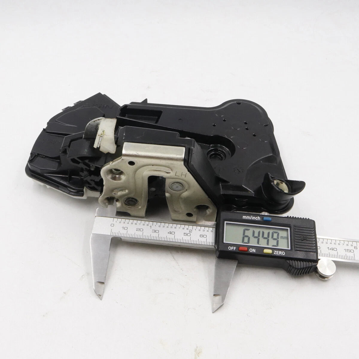 Side Door Lock Front LH for Toyota Corolla Altis Sedan 2013-2016
