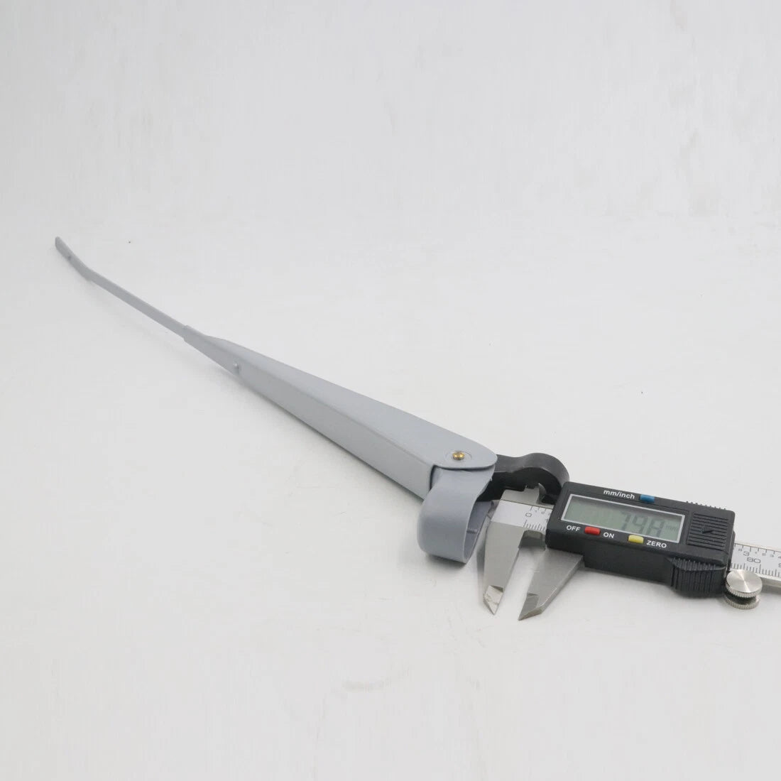 Wiper Arm x2 for Nissan Datsun 720 1980-1989