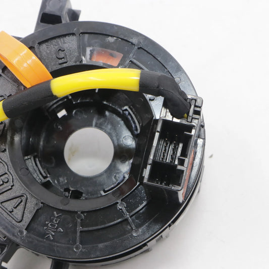 Spiral Cable Clock Spring for Toyota Hilux KUN26 2005-2015