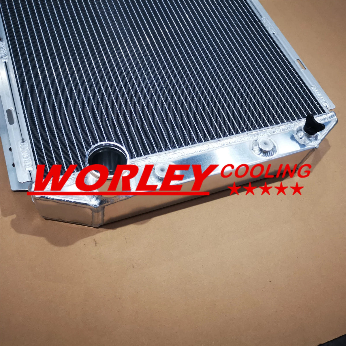 44mm Aluminum Radiator for Ranchero (1961-1965) V8 Conversion AT 3-Cor ...