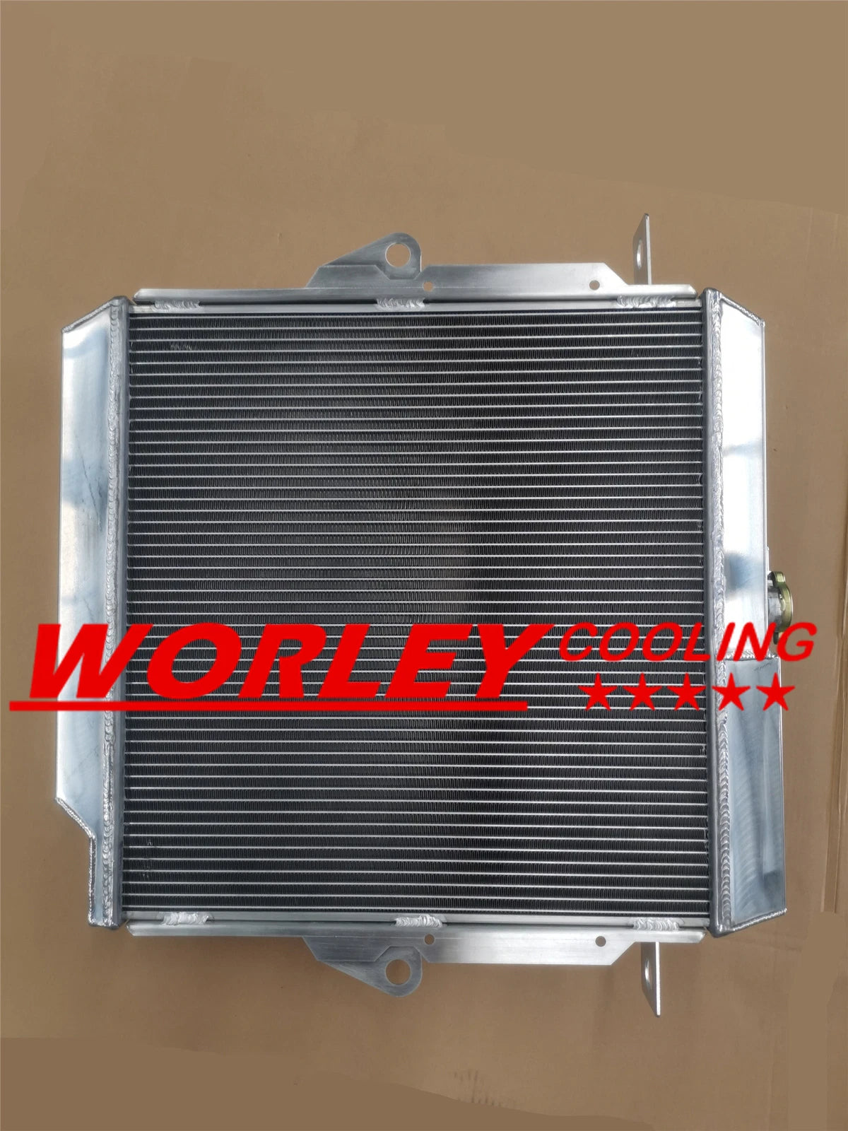 Aluminum Radiator + Fan for Land Cruiser 70 Series FJ73 FJ75 Petrol (1985-1993)