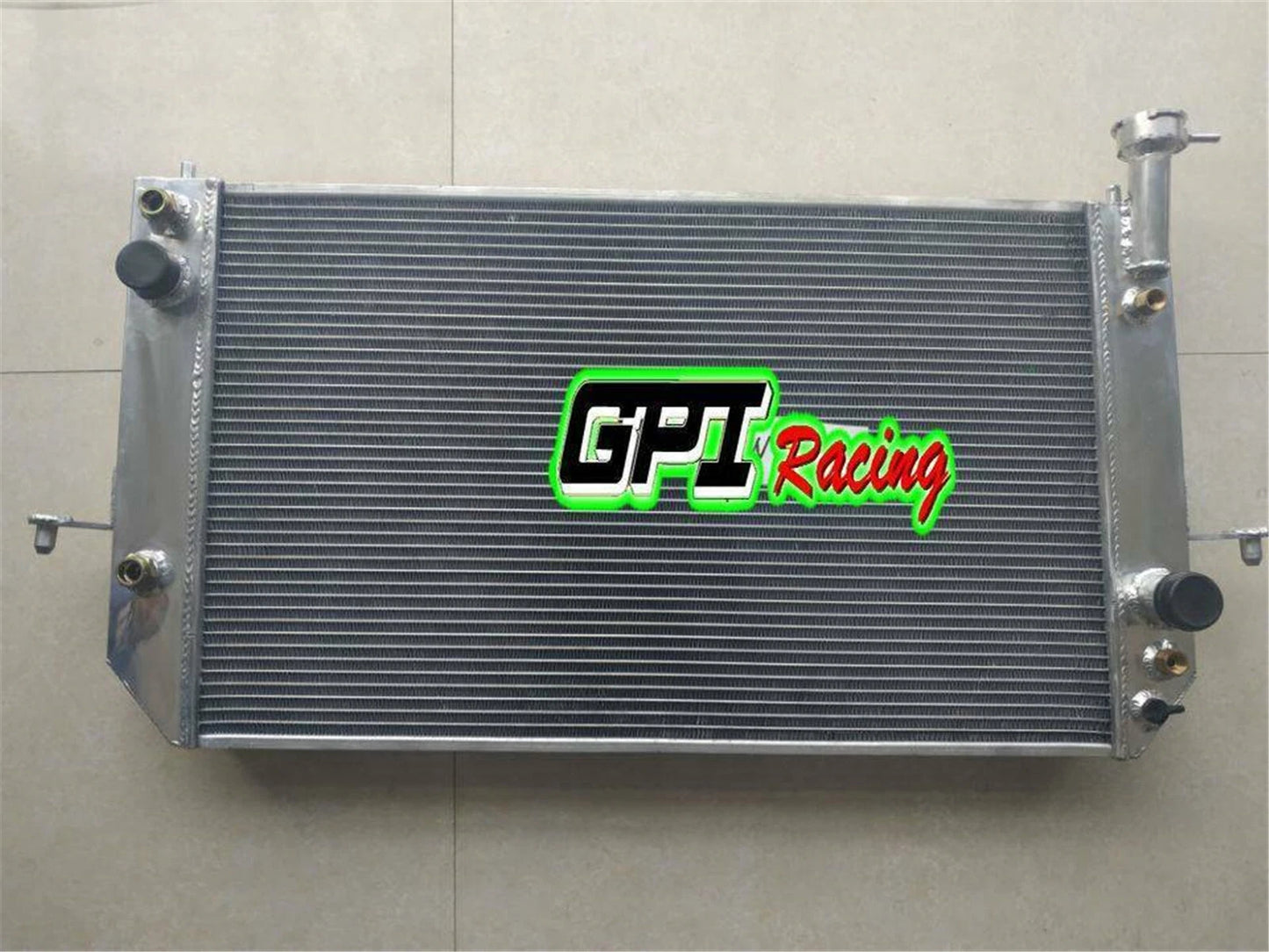 Aluminum Radiator for Chevy Astro & GMC Safari (1998-2005)