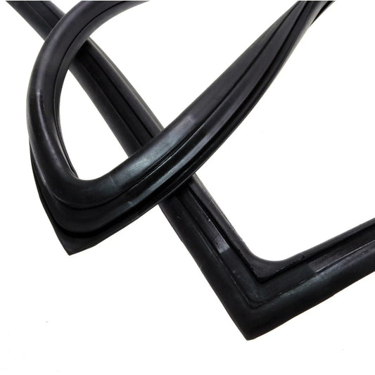 Front Windshield Rubber Seal for Datsun Nissan Bluebird 510 1968-1973