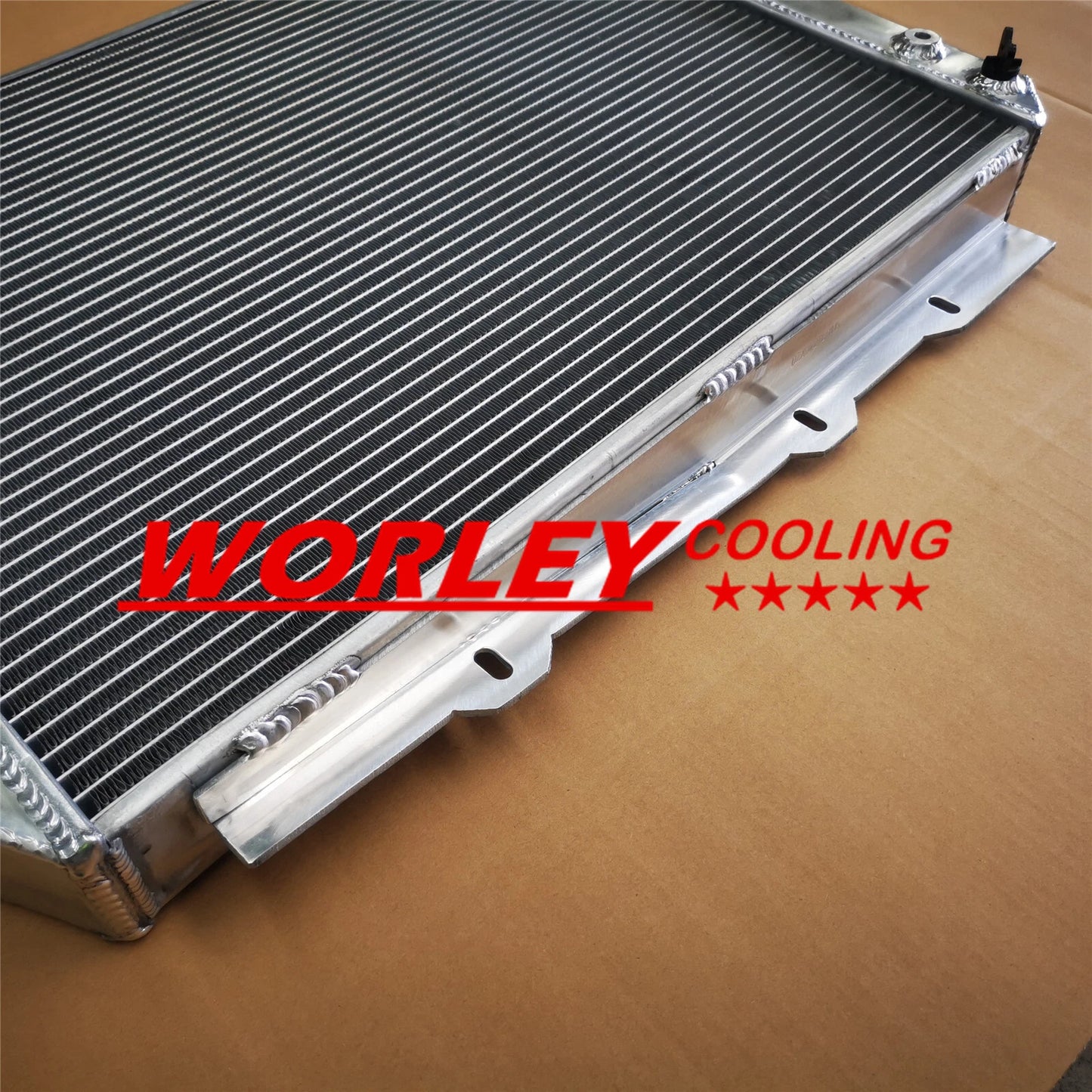 Aluminum Radiator + Fan for Chevy Hot/Street Rod 350 V8 (1938)