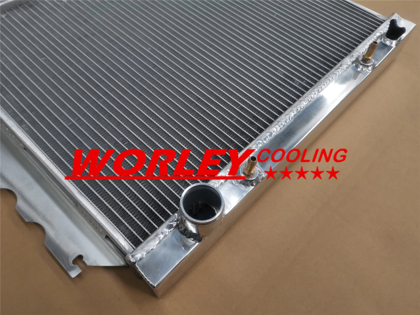 Aluminum Radiator for Chrysler Valiant VG HEMI 6 Cyl (1970-1972)