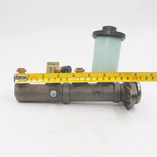 Brake Master Cylinder Reservoir for Toyota Corolla KE30/35/50 TE30/47/51 1978-1981