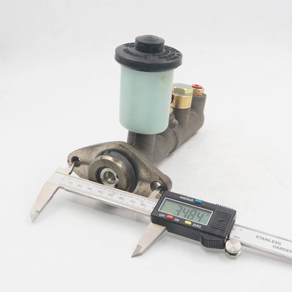 Brake Master Cylinder Reservoir for Toyota Corolla KE30/35/50 TE30/47/51 1978-1981