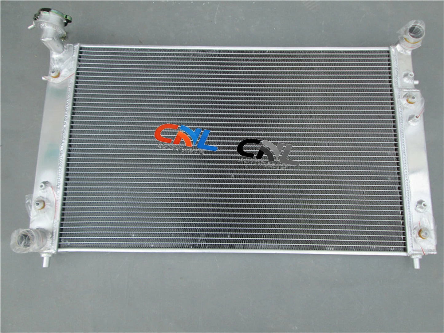 Aluminum Radiator for Commodore Berlina Calais VT VU VX HSV 3.8L V6 (1997-2002)